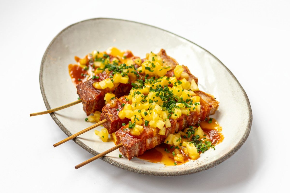 Pork belly skewers at Juliette Plaza in Montréal.