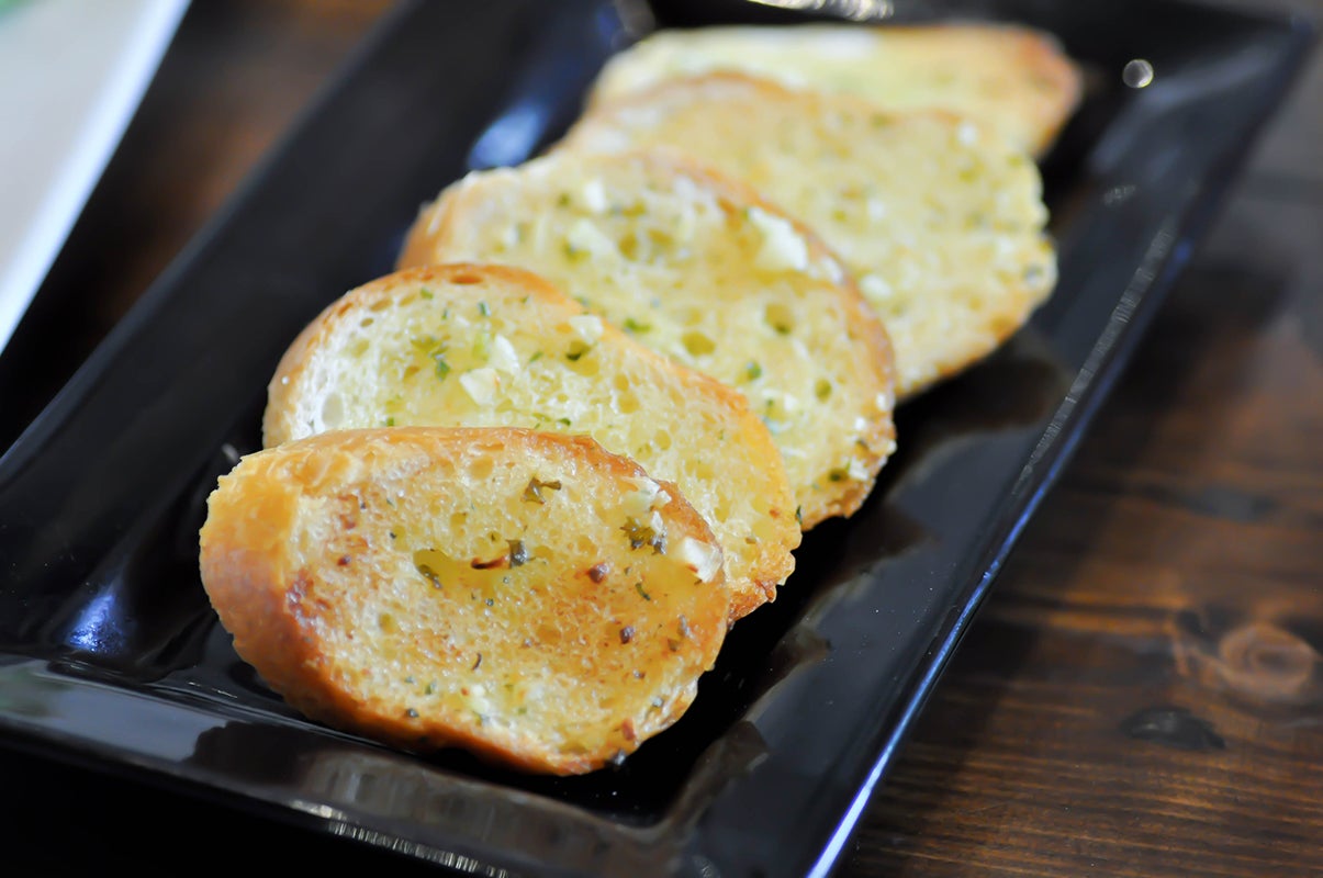 Garlic bread - Fine Dining Lovers