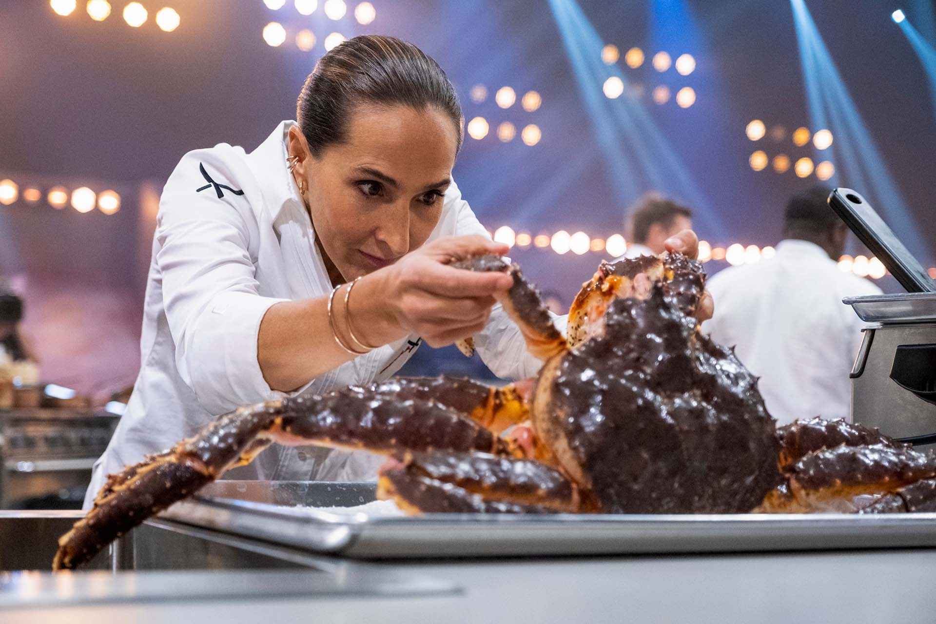 Gabriela_Camara_IRON_CHEF_©ADAM_ROSE_NETFLIX_2022_