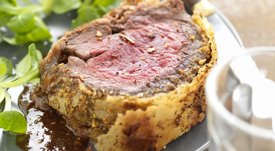 Roast Beef in Spicy Pastry Crust