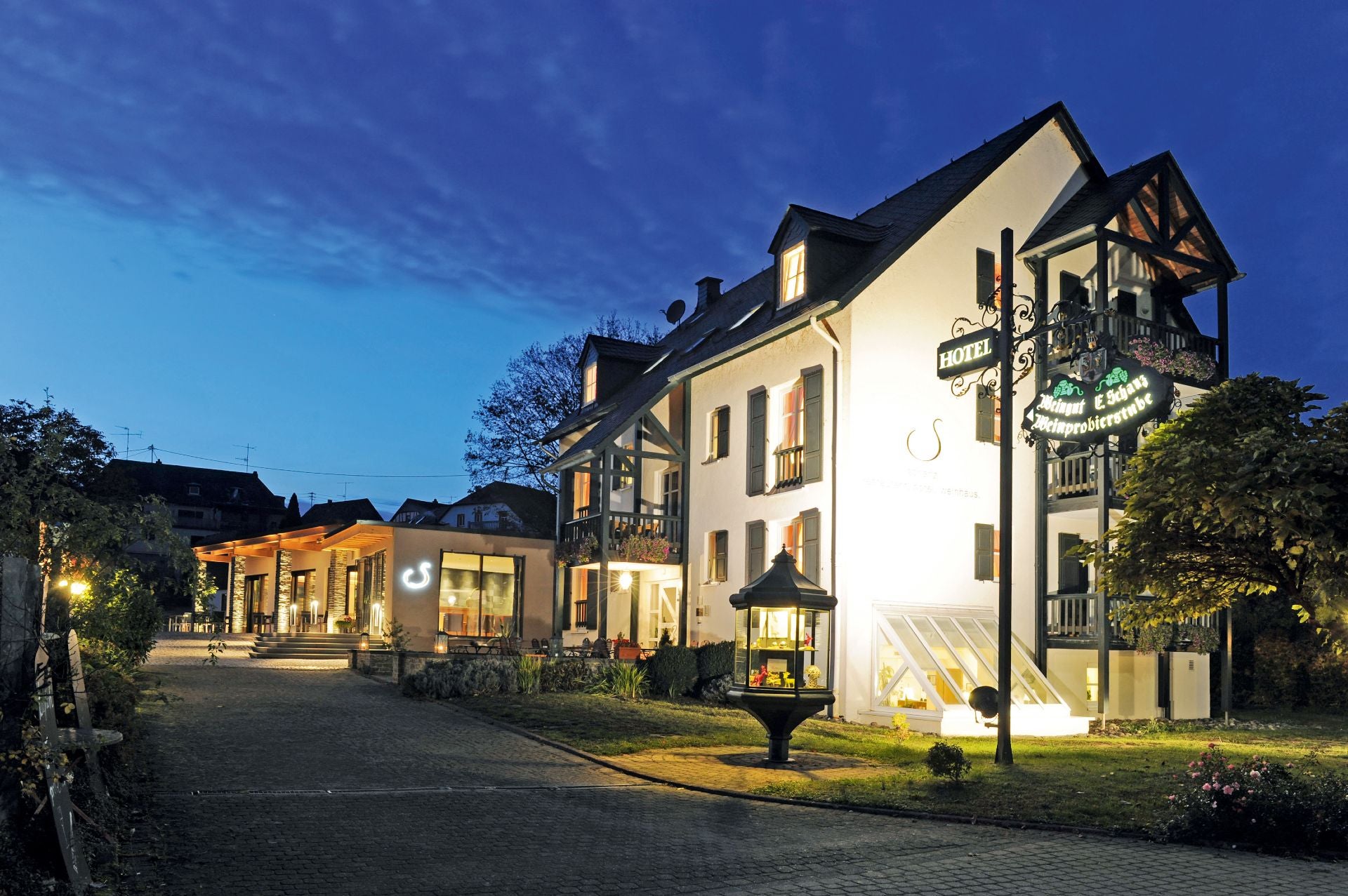 Schanz_Exterior