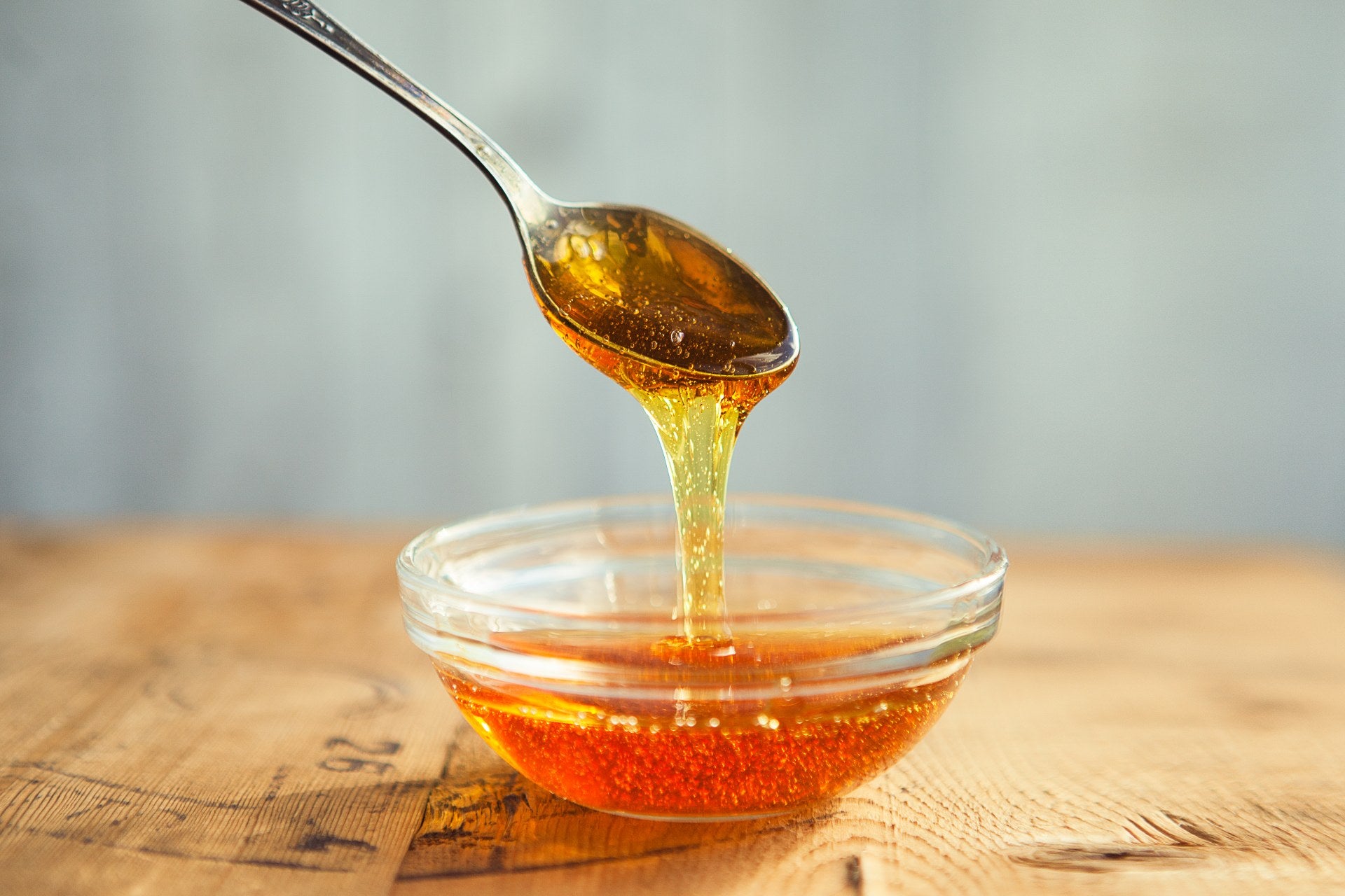 agave-nectar-vs-honey-what-is-honey