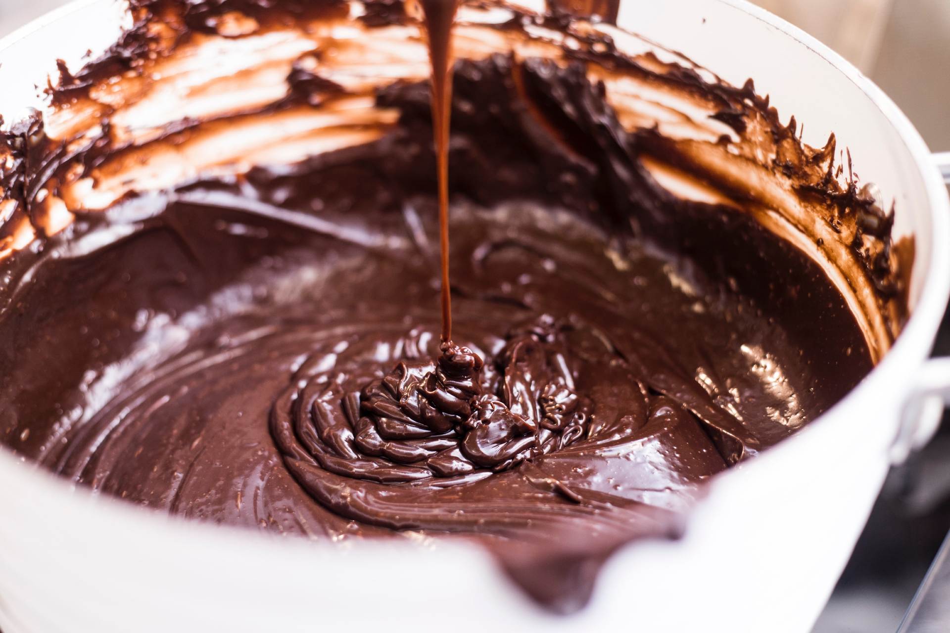 chocolate sauce