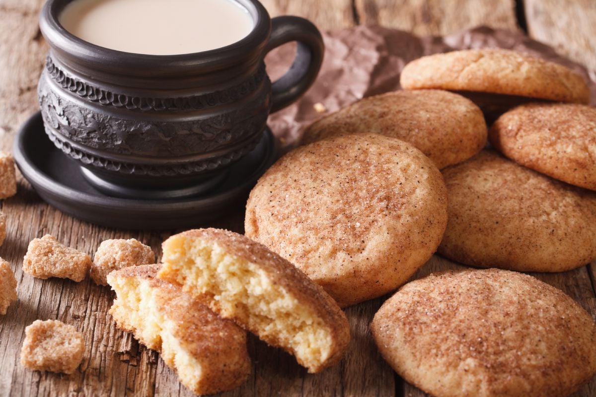 Snickerdoodle cookies rolled in cinnamon sugar