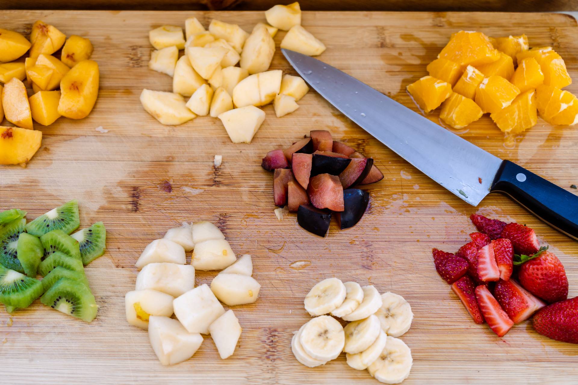 fruit-platter-cut-fruit