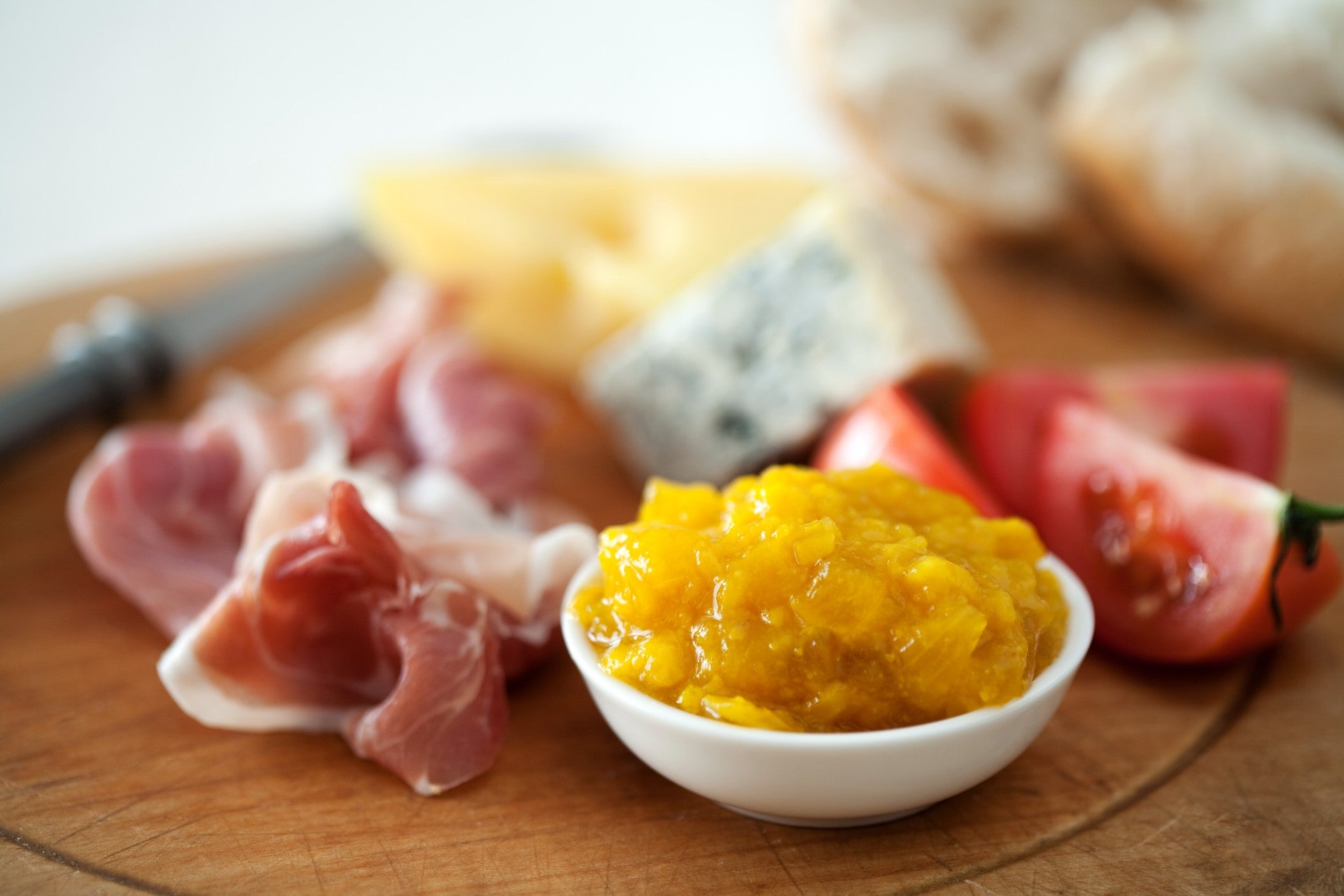 green-tomato-chutney-what-eat-with