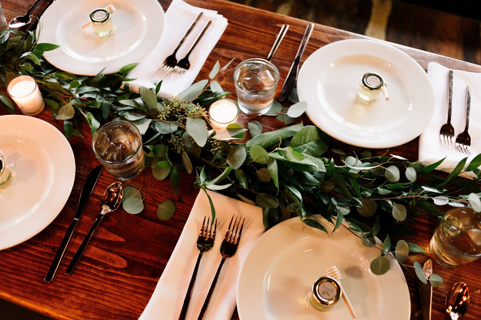 Formal dinner table setting