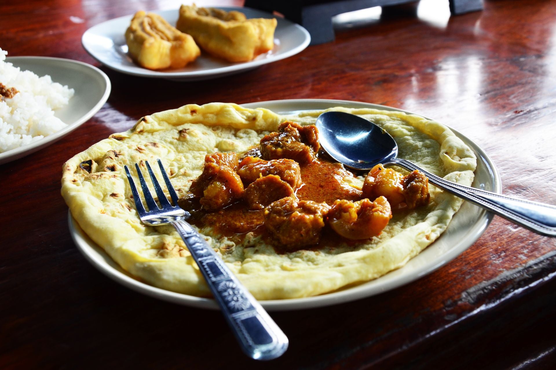 indian-roti-how-to-eat