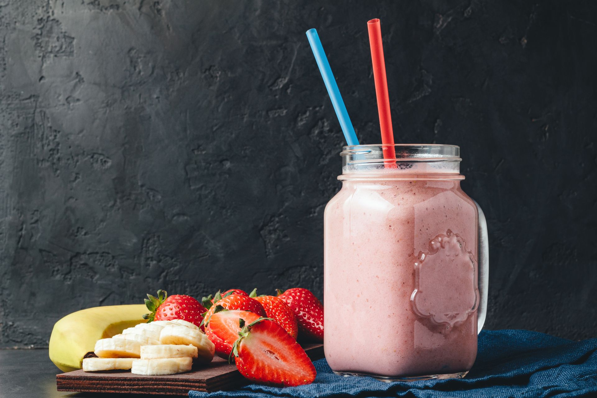 leftover-ripe-bananas-smoothie