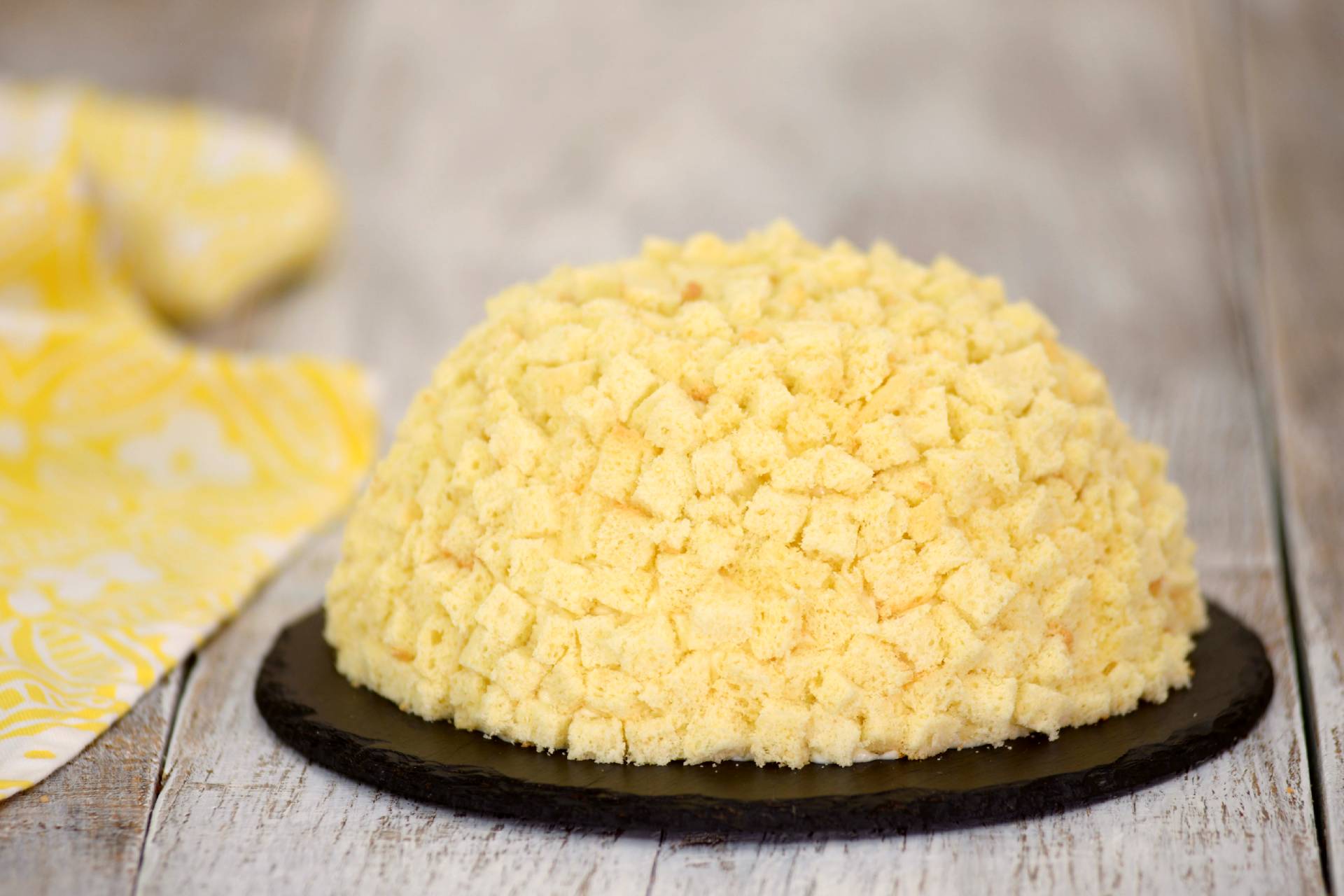 mimosa cake ©iStock