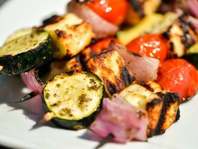 halloumi kebabs halloumi kebabs