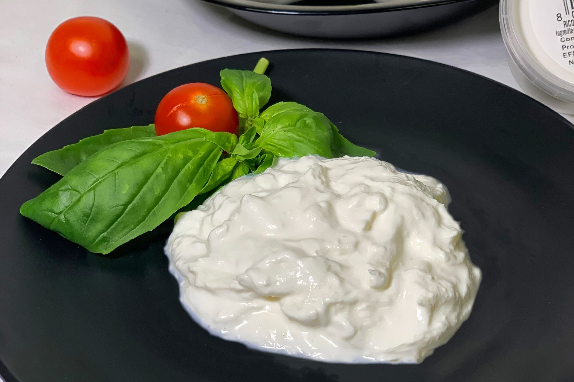 stracciatella-cheese-what-is