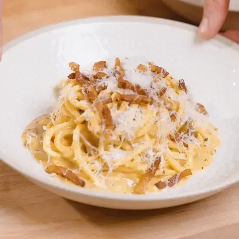 The secrets of Italian Food carbonara
