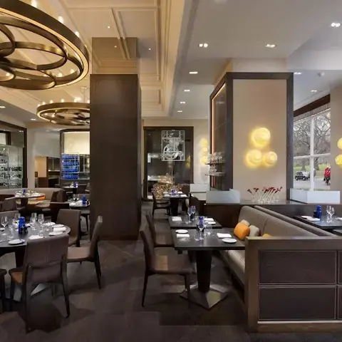 Dinner by Heston Blumenthal