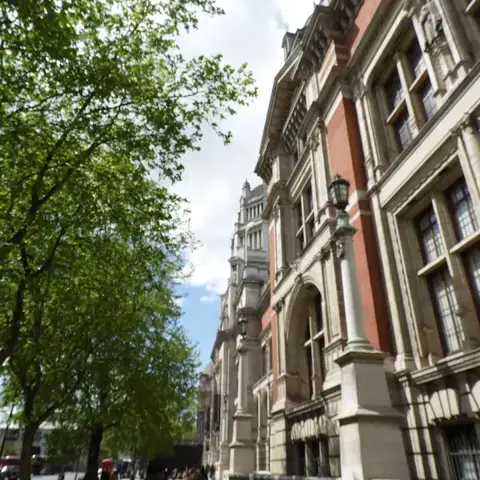 Knightsbridge Knightsbridge