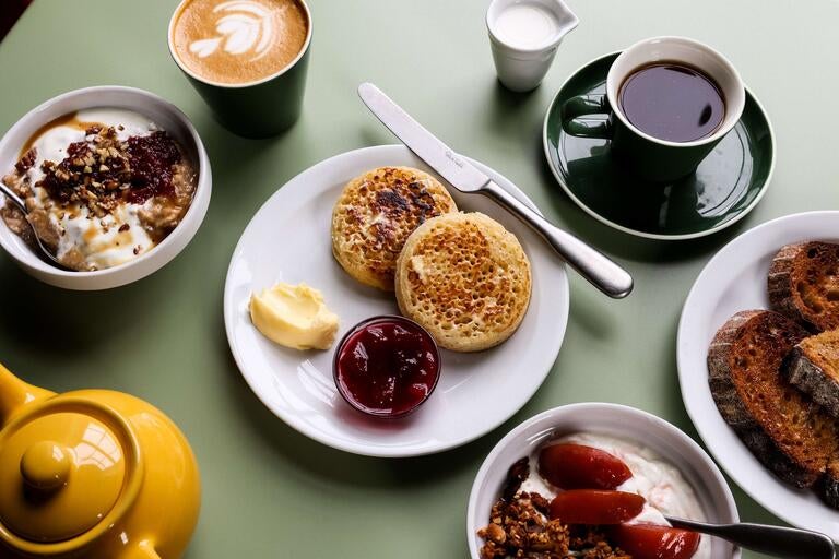 Crumpets and other breakfast dishes at Fink's Clissold House.
