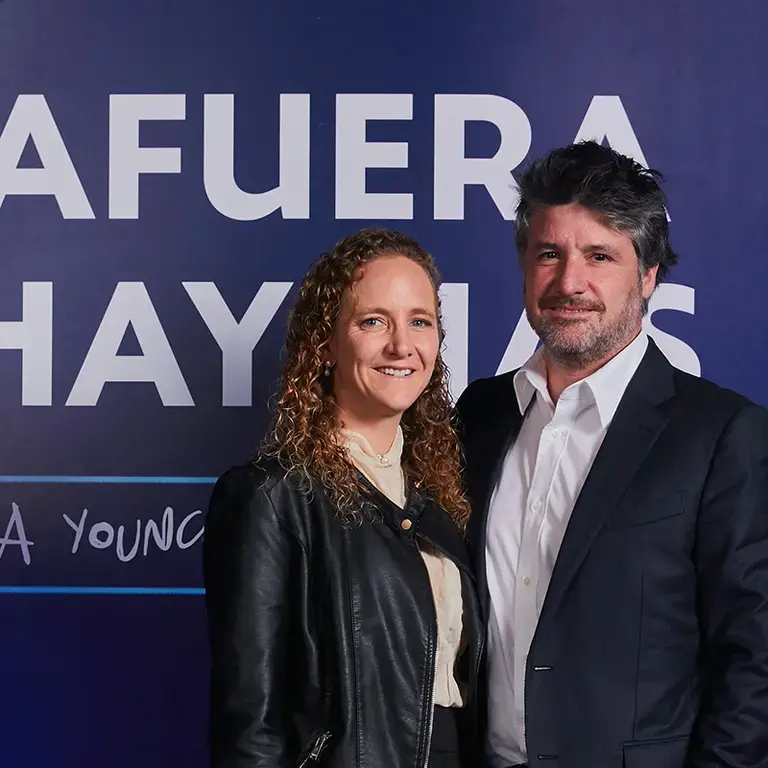 Image 5 from Afuera Hay Más premiere.