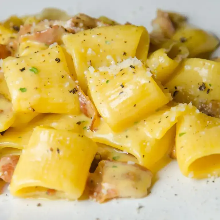 Carbonara pasta.