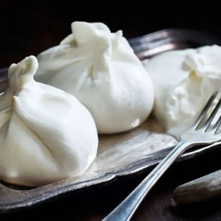 Burrata: the Queen of Italian Cheeses