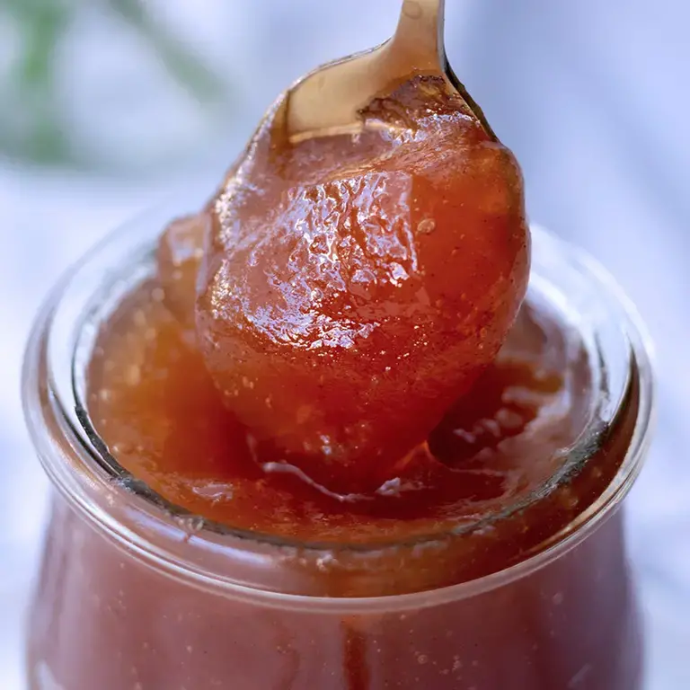 Jam on teaspoon Yulia Khlebnikova via Unsplash