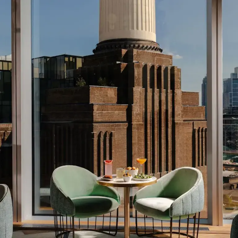 JOIA Restaurant, Bar &amp; Rooftop