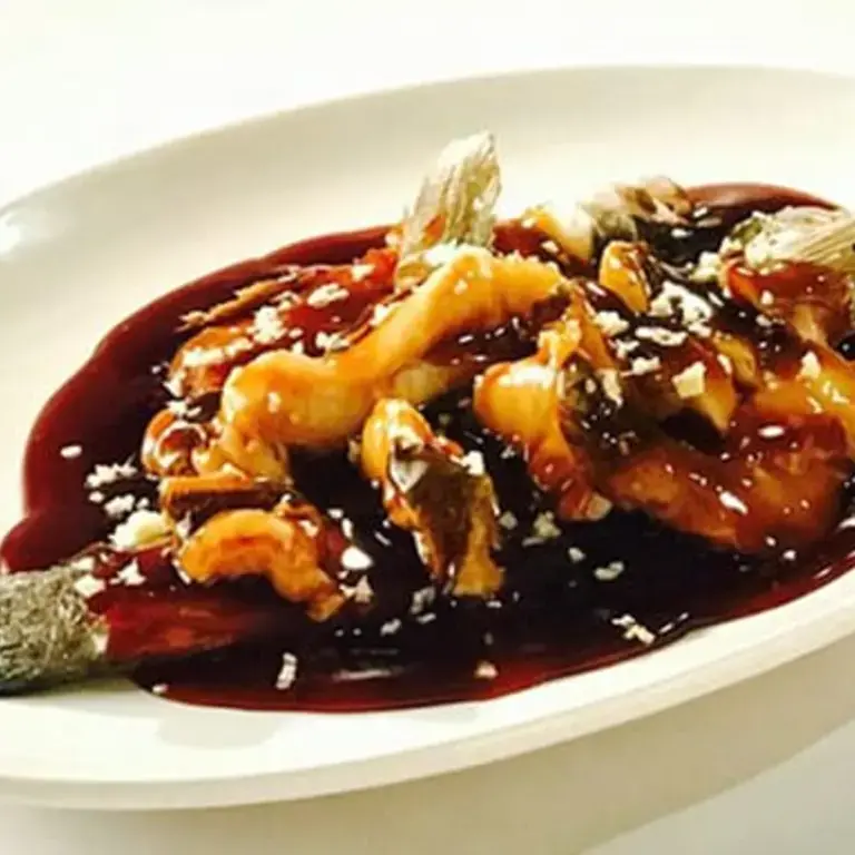 West Lake Fish in Vinegar Gravy West Lake Fish in Vinegar Gravy