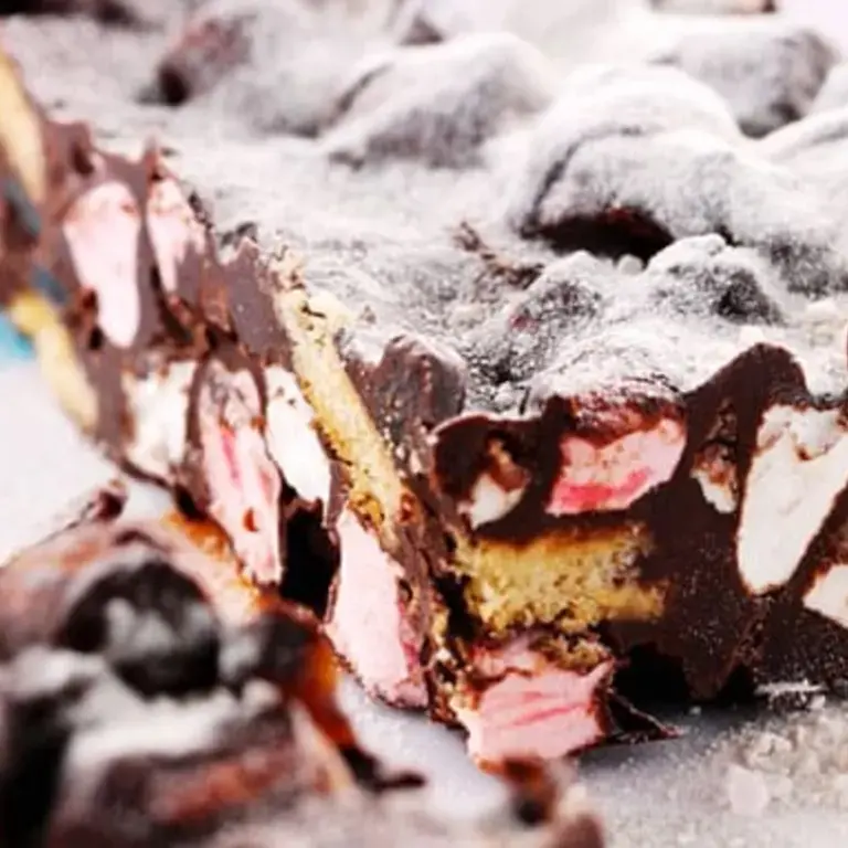 Rocky Road Cake Rocky Road Cake