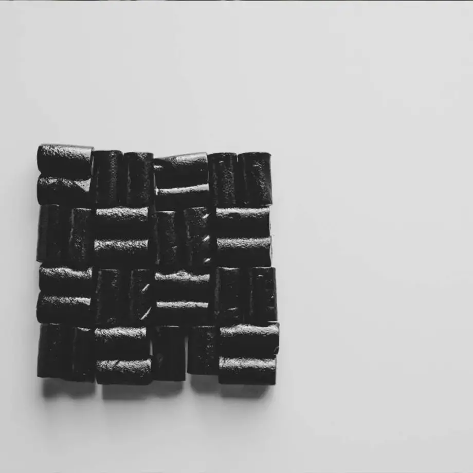 Liquorice_Photo Jonne on Unsplash