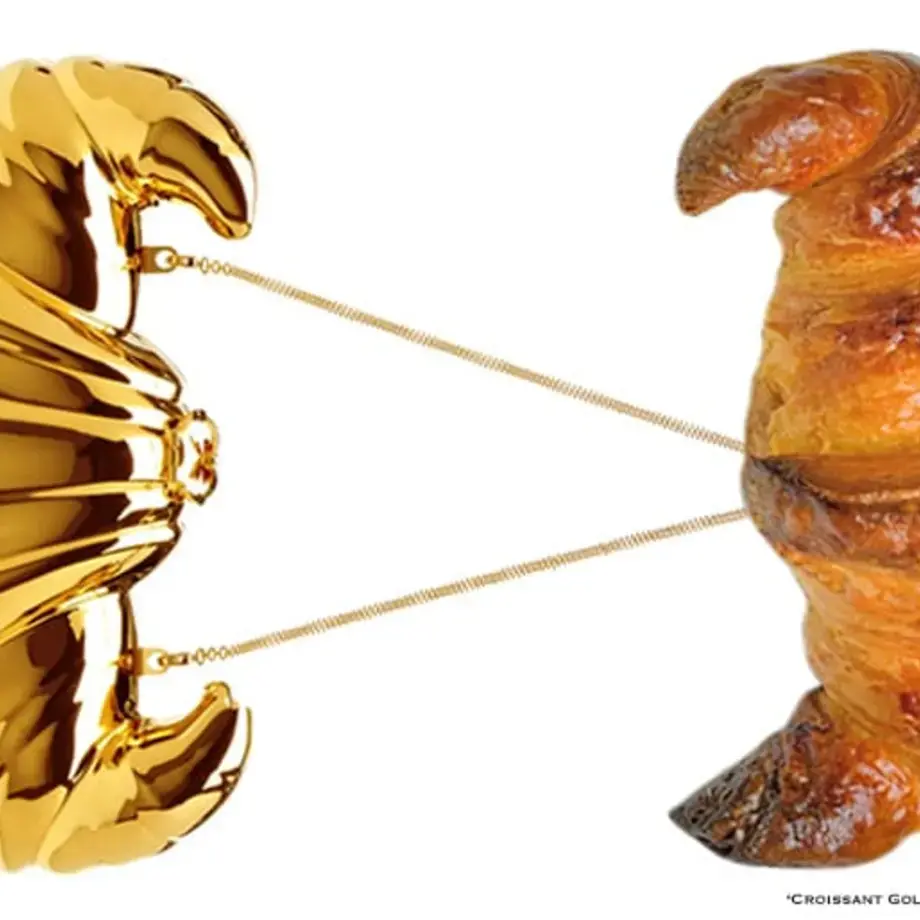 Original_6721_TP-croissant-Croissant-Gold-Plated-Clutch-finedininglovers