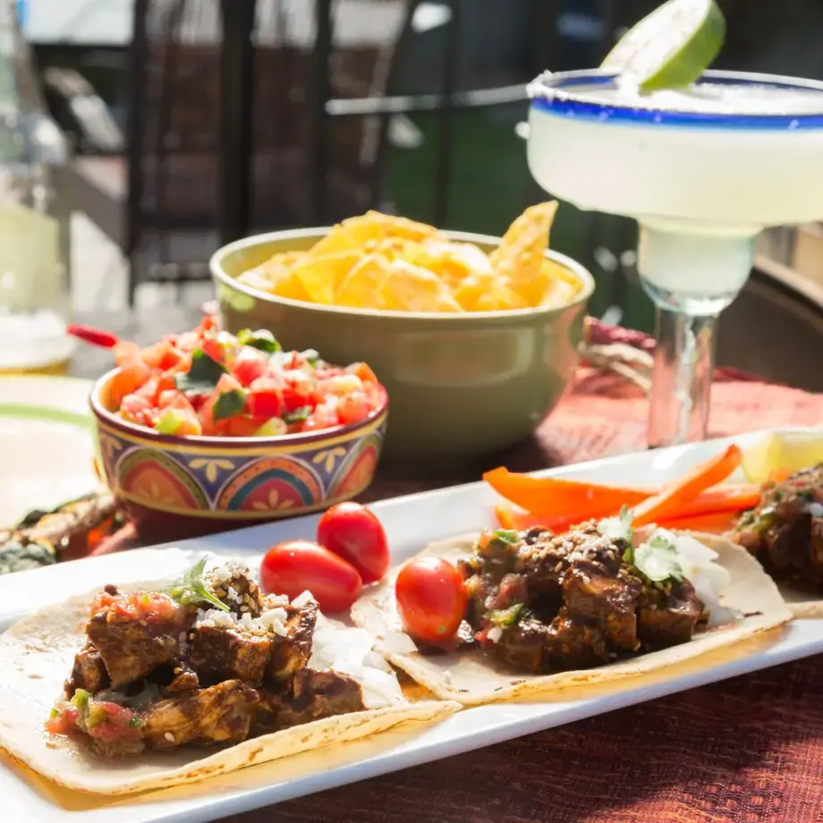 pairing-cocktails-food