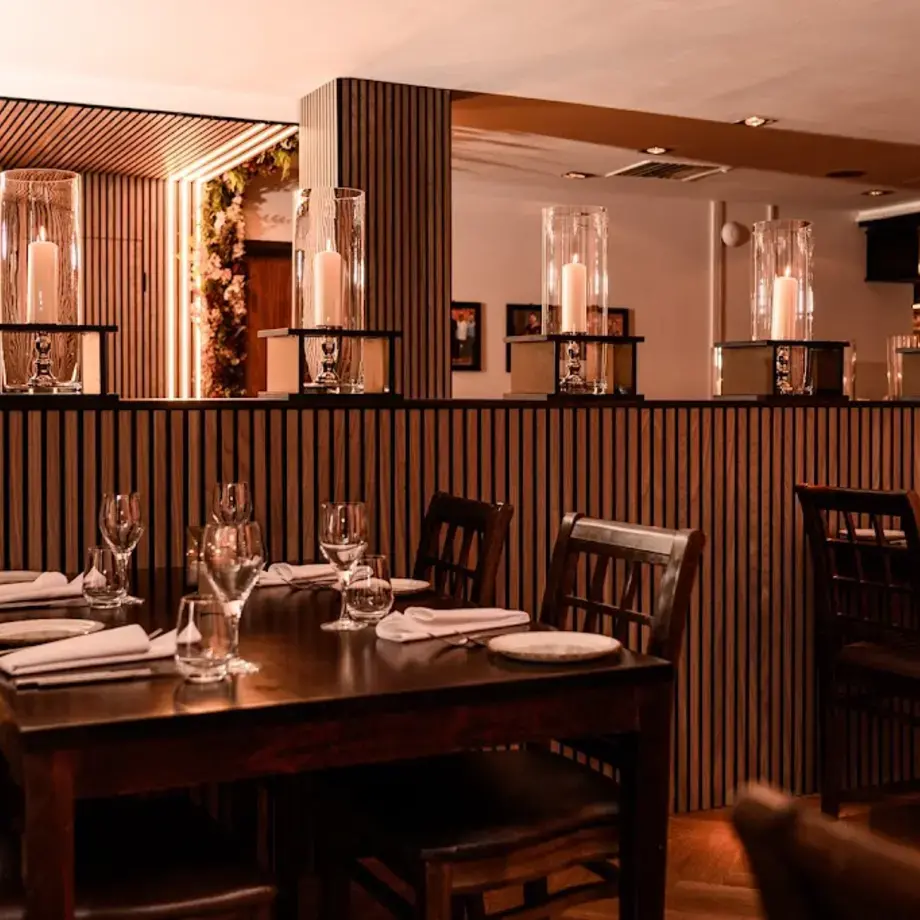 Asha's Indian Fine Dining Restaurant &amp; Cocktail Bar