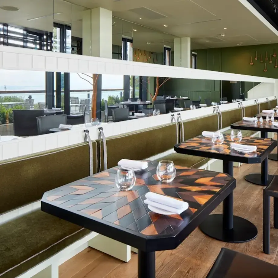 Lan y Môr Restaurant Saundersfoot