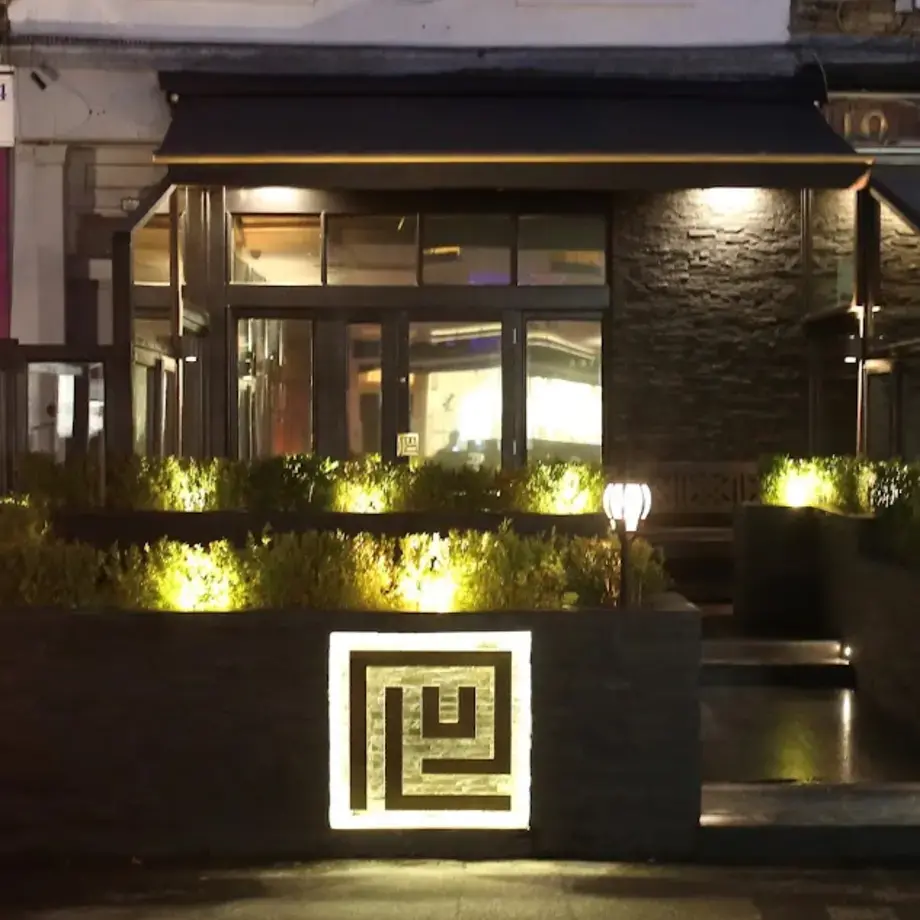 Plu Restaurant