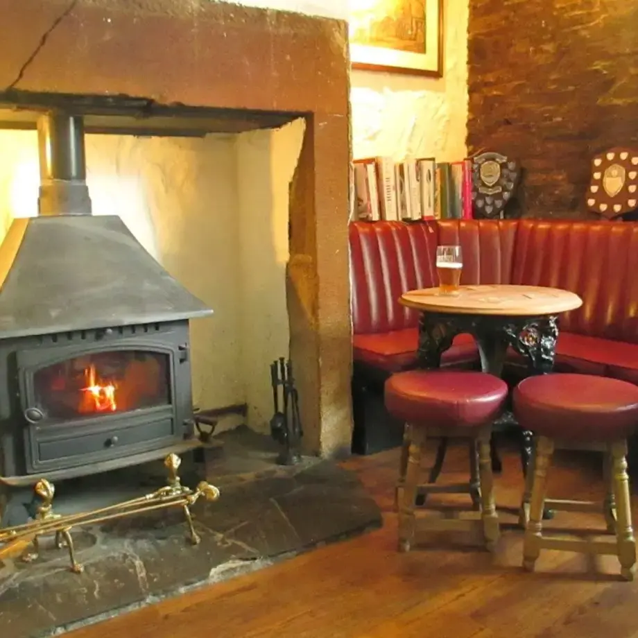 The Feathers Inn The Feathers Inn