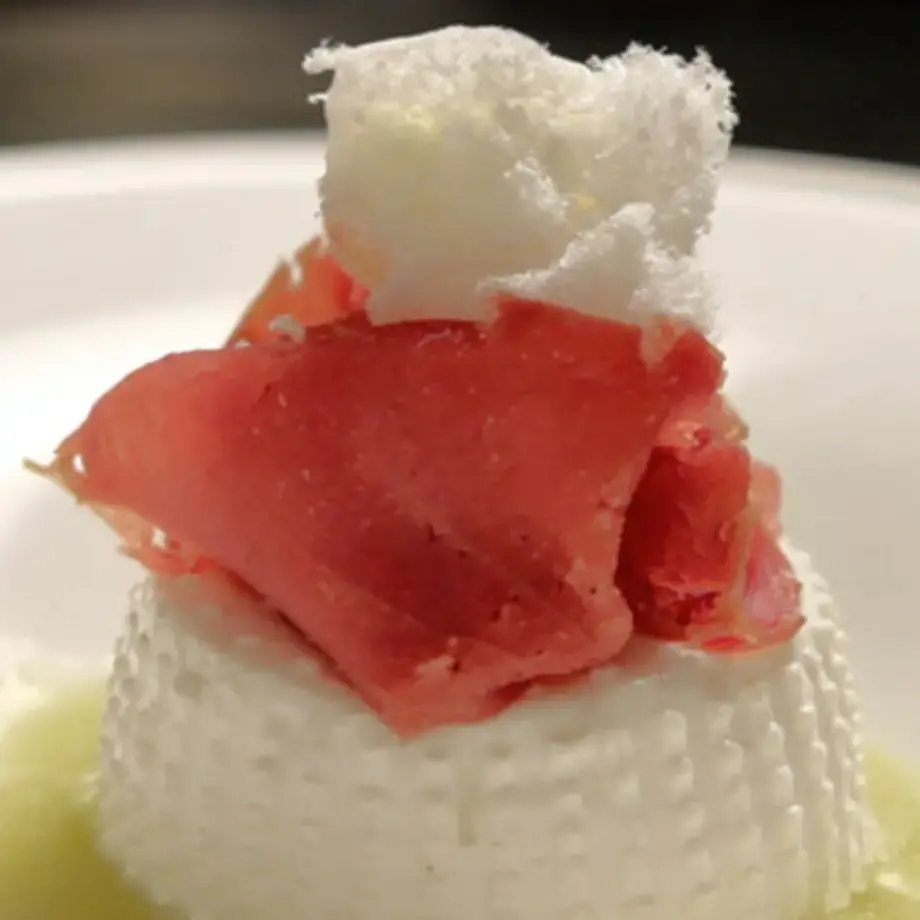 Tuna Mosciame, Curd, “VegFruit” Extract and Savory Meringue