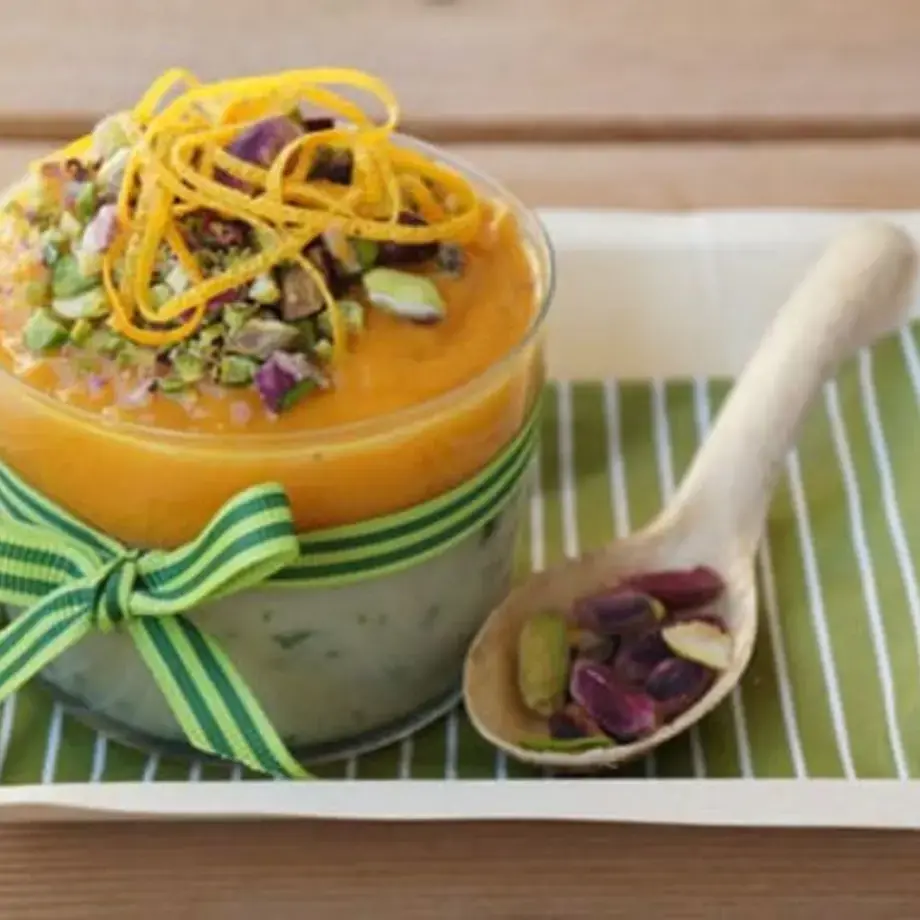 Jerusalem Artichokes &amp; Roasted Pumpkin Double Layer Cream Soup