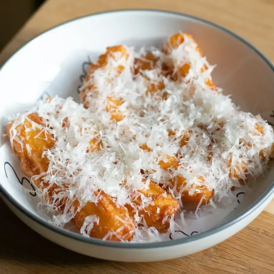 A bowl of pecorino churros at Elis.
