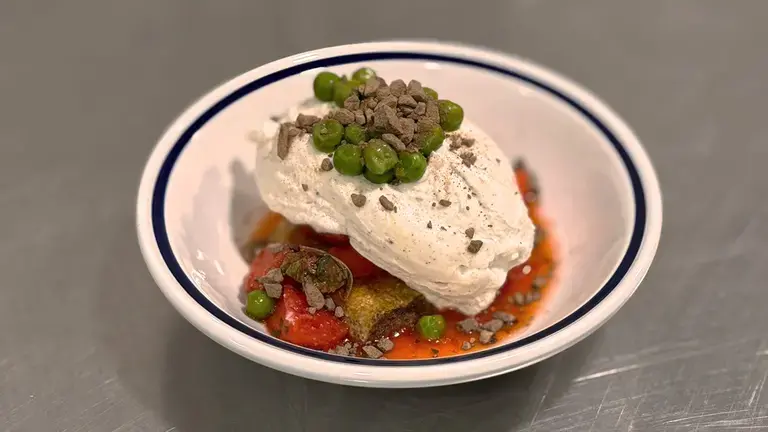 Strawberries, peas, mascarpone and chocolate plated