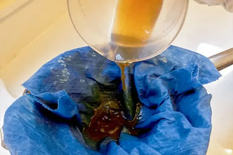 straining the stock