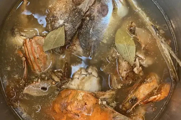 Making the Seafood Stock Courtesy of Chef Jeremy Stephens