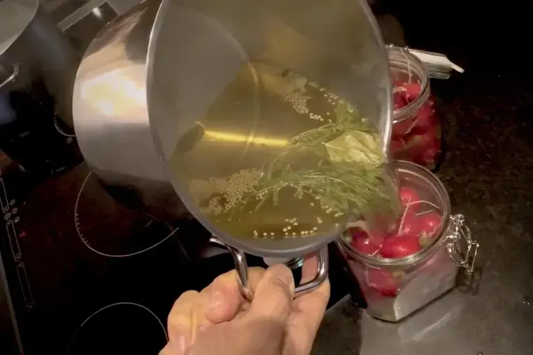 stock in jar