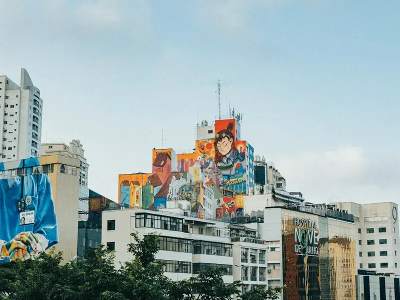 São Paulo city scene.