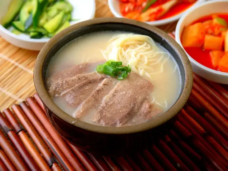 Seolleongtang Korean soup.