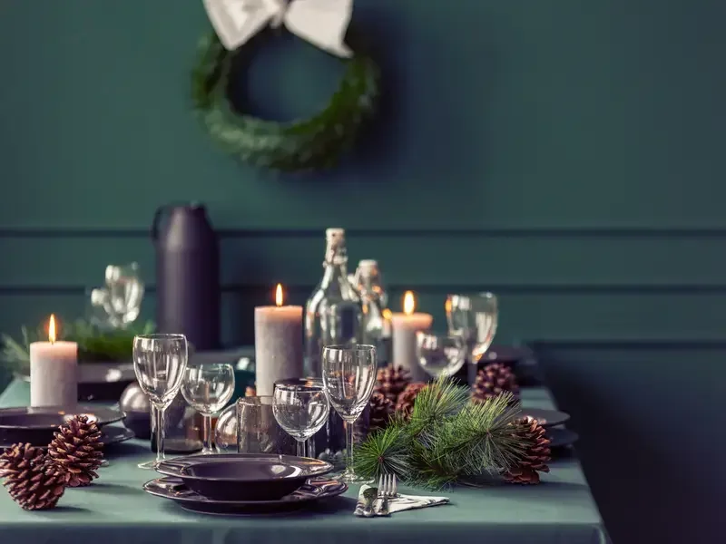 A Christmas table setting.