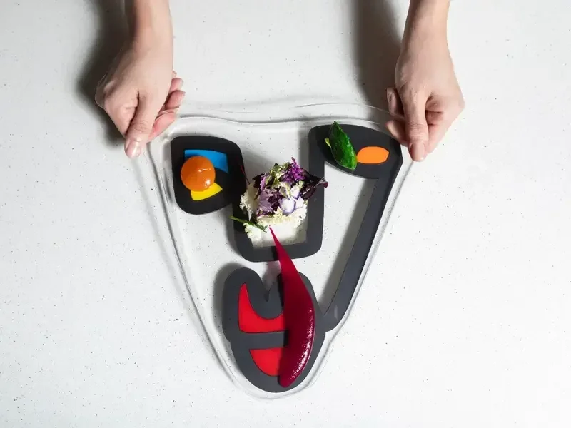 Esmé Salad/Face Puzzle.