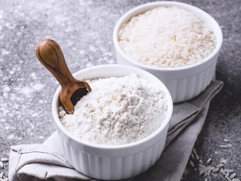 Rice flour in ramekins.