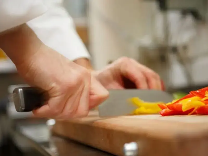 5 Ways to Get Your Knife Grips on Point