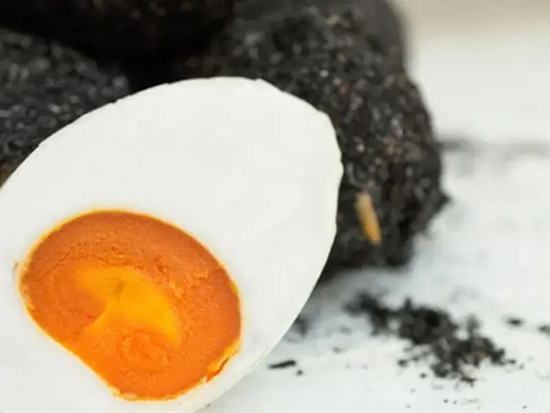 Salted Duck Eggs: What They are and How to Make Them