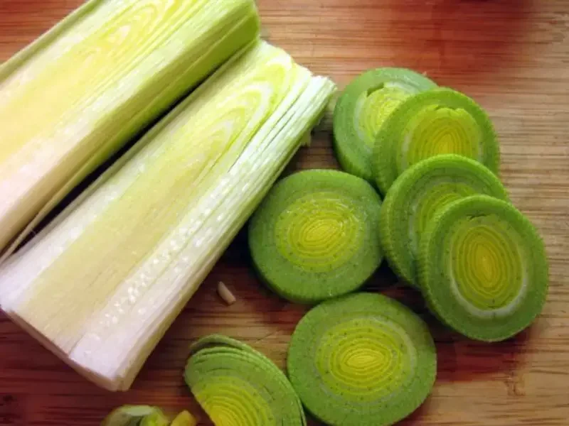 How To Prepare Leeks for Soup