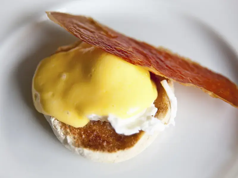Watch: Michelin chefs make the Best Eggs Benedict ... ever